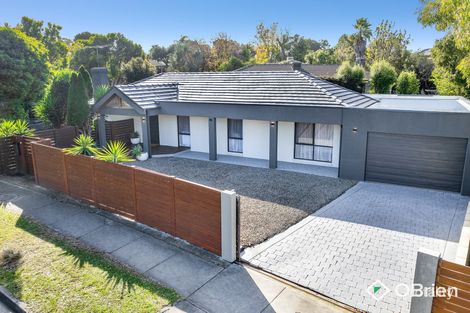 Property photo of 7 Murndal Court Frankston South VIC 3199