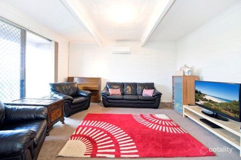 Property photo of 12 Barellan Street Caves Beach NSW 2281