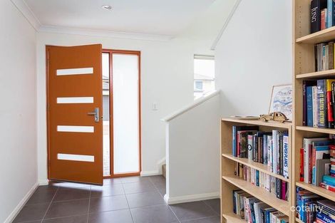 Property photo of 9/50 Suttor Drive Success WA 6164