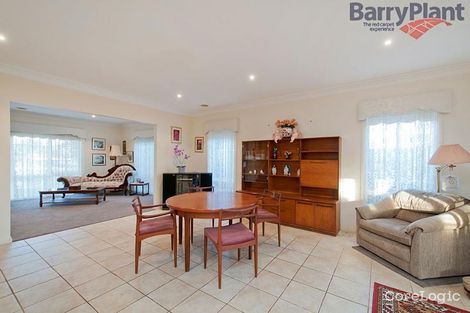 Property photo of 1 Barrington Terrace Point Cook VIC 3030