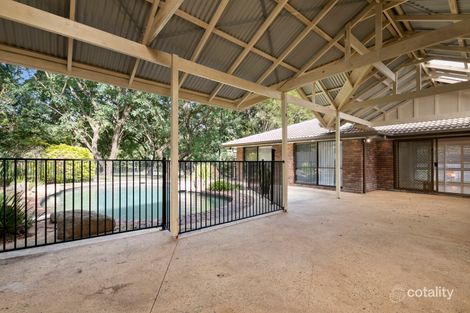 Property photo of 8 Westlake Drive Mount Ommaney QLD 4074