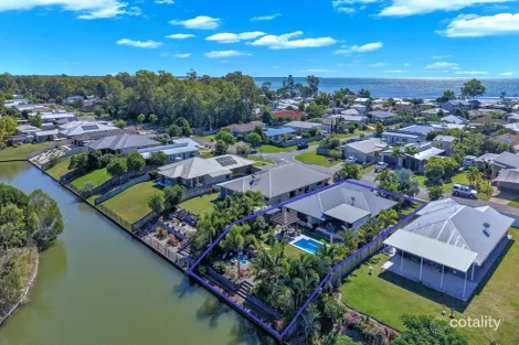 37 Northshore Ave, Toogoom, QLD 4655