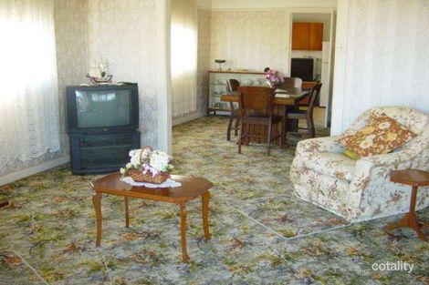 Property photo of 124 Pitt Road North Curl Curl NSW 2099