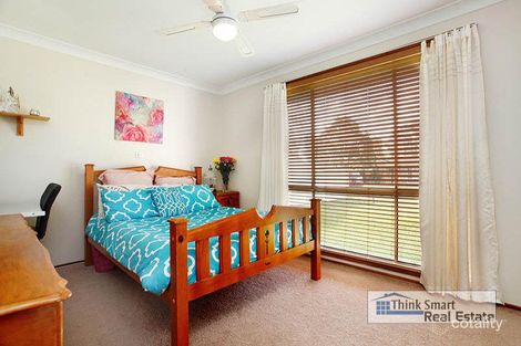 Property photo of 32 Colebee Crescent Hassall Grove NSW 2761