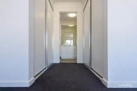 Property photo of 1 Cascades Way Wantirna South VIC 3152