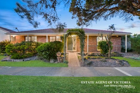 Property photo of 1 Haydon Court Cranbourne VIC 3977