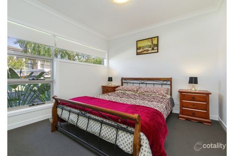 Property photo of 25 Ewan James Drive Glenmore Park NSW 2745