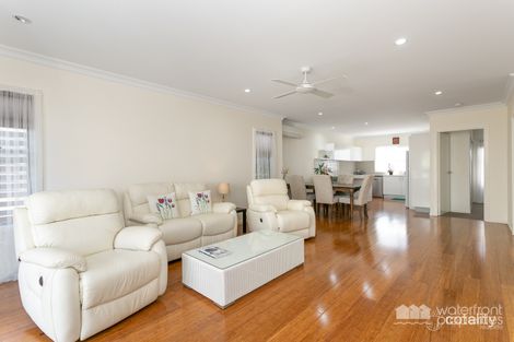 Property photo of 5/133 Prince Edward Parade Scarborough QLD 4020