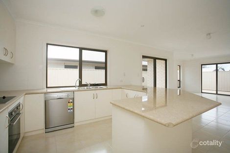 Property photo of 4/18-22 Leworthy Street Victor Harbor SA 5211