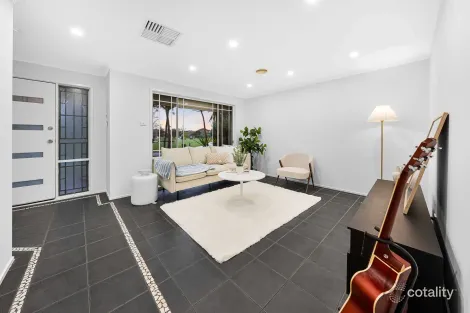 Property photo of 41 Lakes Drive Craigieburn VIC 3064