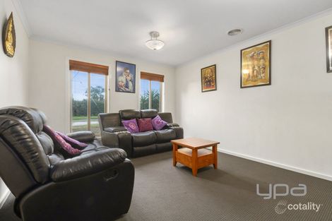 Property photo of 69 Hooker Road Werribee VIC 3030
