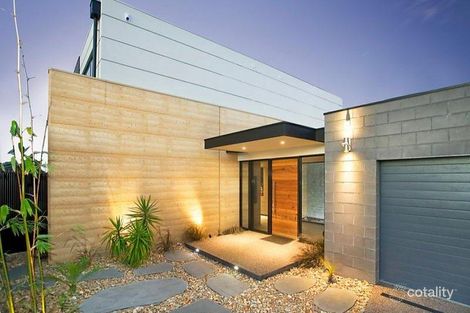 Property photo of 8 Portland Place Waterways VIC 3195