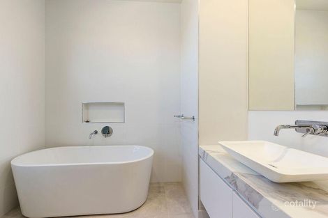 Property photo of 23 Beckwith Avenue Alphington VIC 3078