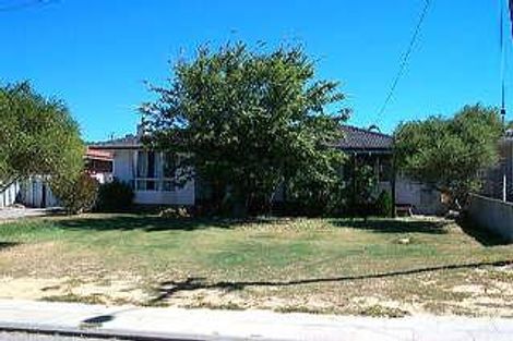Property photo of 17 Chapman Road Calista WA 6167