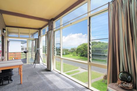 Property photo of 26 Warrain Crescent Currarong NSW 2540