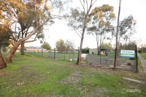 160 Railway Pl, Elmore, VIC 3558