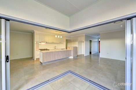 Property photo of 7 Longview Street Ashfield QLD 4670