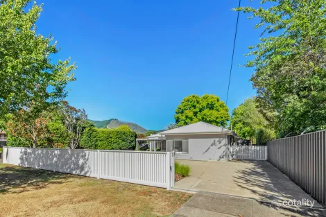 Property photo of 25D Hawthorn Lane Bright VIC 3741