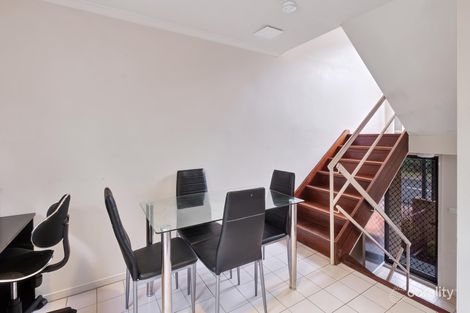 Property photo of 41 Cavanough Street Phillip ACT 2606