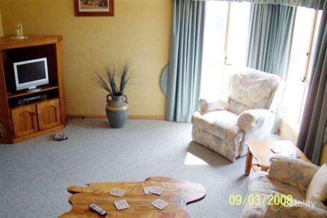 Property photo of 15 Cootamundra Court Dodges Ferry TAS 7173