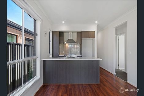 Property photo of 14 Pennyroyal Avenue Truganina VIC 3029