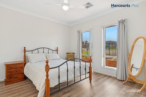 Property photo of 3 Easton Road Morphett Vale SA 5162