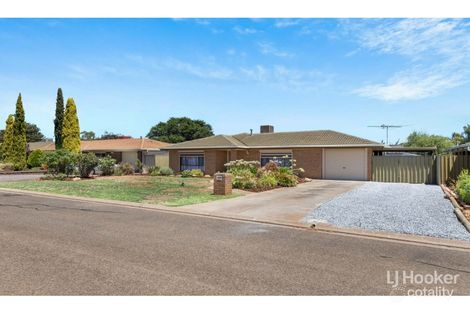 24 Carob Cres, Craigmore, SA 5114