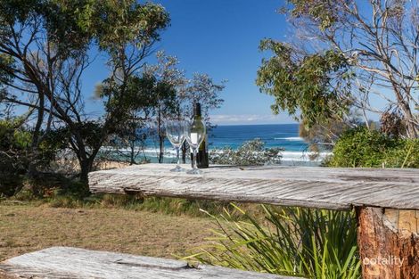 Property photo of 11 Point Parade Congo NSW 2537