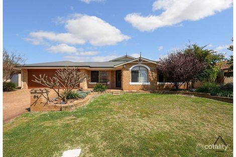 81 Southacre Dr, Canning Vale, WA 6155