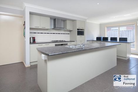 Property photo of 14 Flametree Circuit Cranbourne VIC 3977