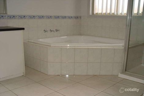 Property photo of 11 Buchan Court Taylors Hill VIC 3037