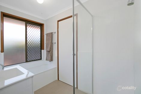 Property photo of 1 Dawlish Court Alexandra Hills QLD 4161