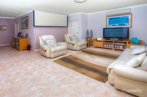 Property photo of 22 Koorooda Road Nollamara WA 6061