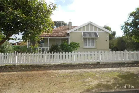 Property photo of 24 Broome Street Katanning WA 6317