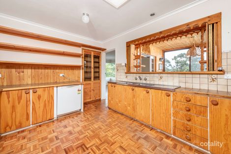 Property photo of 24 Downes Place Hughes ACT 2605