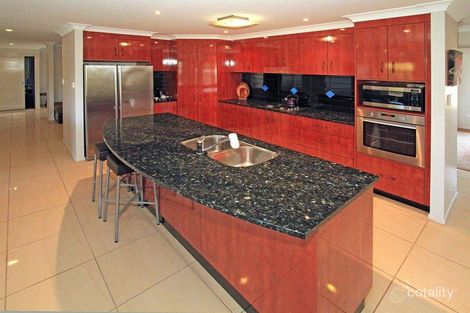 Property photo of 23 Robertson Road Gracemere QLD 4702