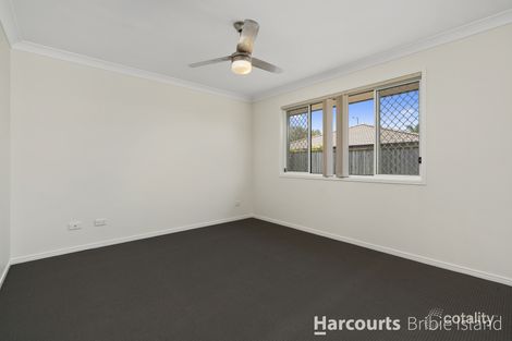 Property photo of 32 Sandheath Place Ningi QLD 4511