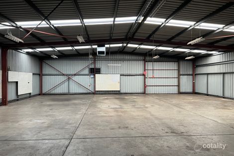 16 Jennifer Ave, Ridgehaven, SA 5097