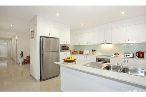 Property photo of 42/17 Marine Parade Redcliffe QLD 4020