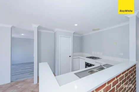 Property photo of 6 Trusty Grove Stratton WA 6056