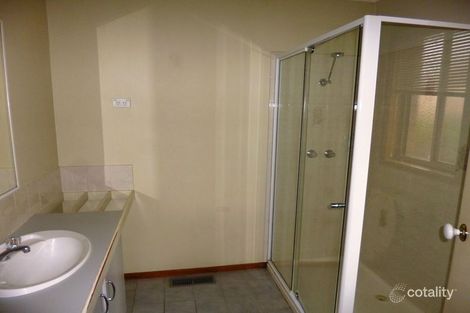 Property photo of 23 Paras Drive Carrum Downs VIC 3201