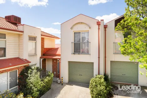 14/167-173 Oshanassy St, Sunbury, VIC 3429