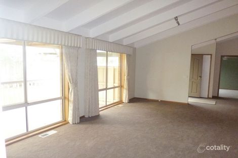 Property photo of 23 Paras Drive Carrum Downs VIC 3201