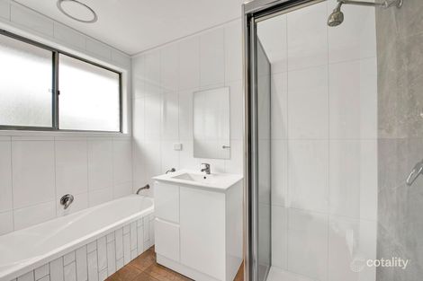 Property photo of 15 Berberis Crescent Frankston VIC 3199