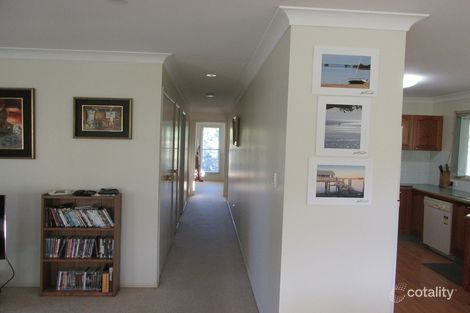 Property photo of 18 Eastbourne Terrace Macleay Island QLD 4184