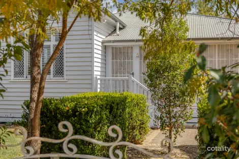 2a Harrow St, Cambooya, QLD 4358