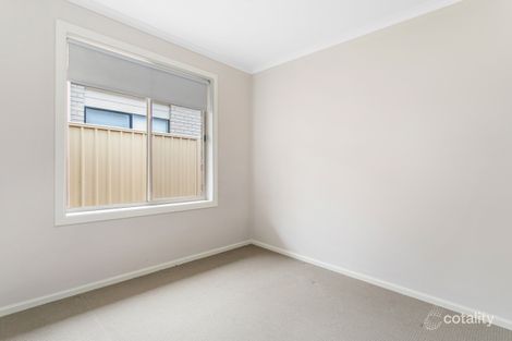 Property photo of 12 Miranda Place Seaford Meadows SA 5169