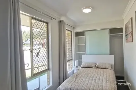 Property photo of 16 Bullen Circuit Forest Lake QLD 4078