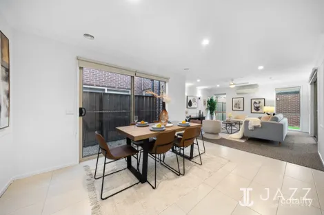 Property photo of 10 Tom Roberts Parade Point Cook VIC 3030