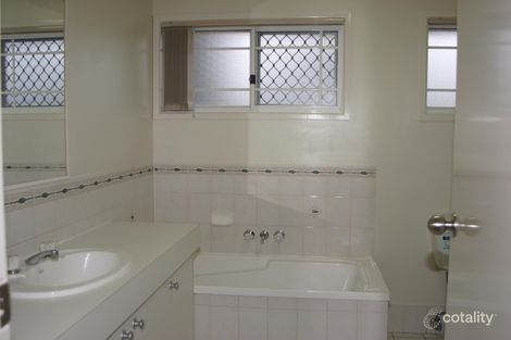 Property photo of 4 Pearce Court Eagleby QLD 4207
